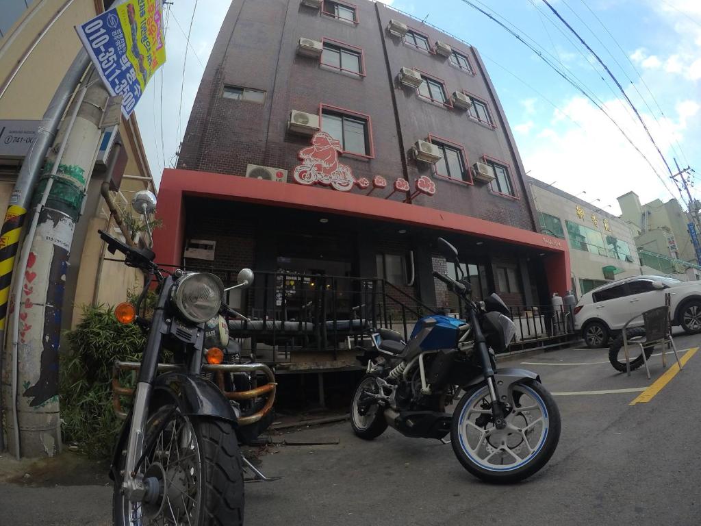 두바퀴 게스트하우스 image