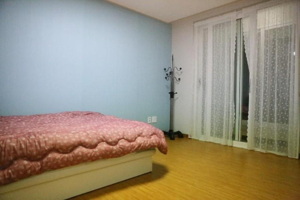 휘닉스 에메랄드 펜션 image