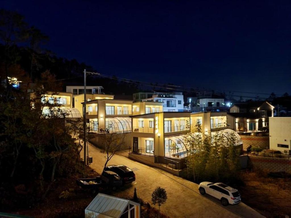 하서리 316 풀빌라 image