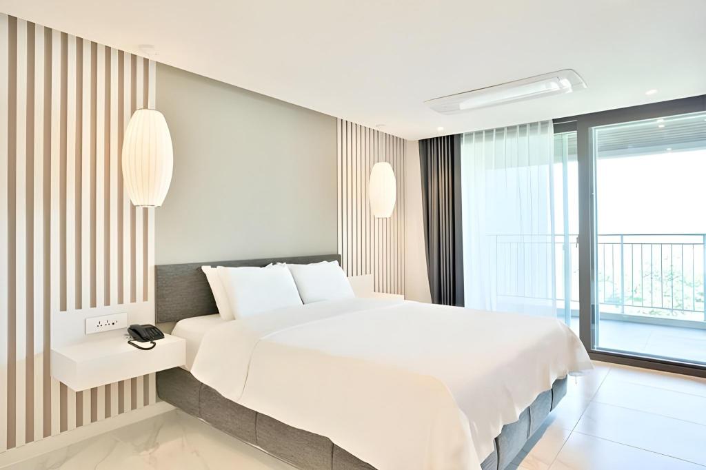 Tops10 Villa De Aewol (탑스텐 빌라드애월) image