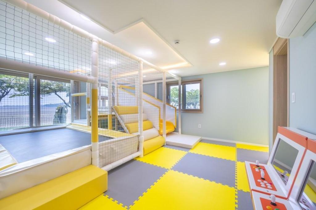 그곳에가면 키즈 풀빌라 image