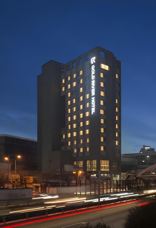 Gold River Hotel image