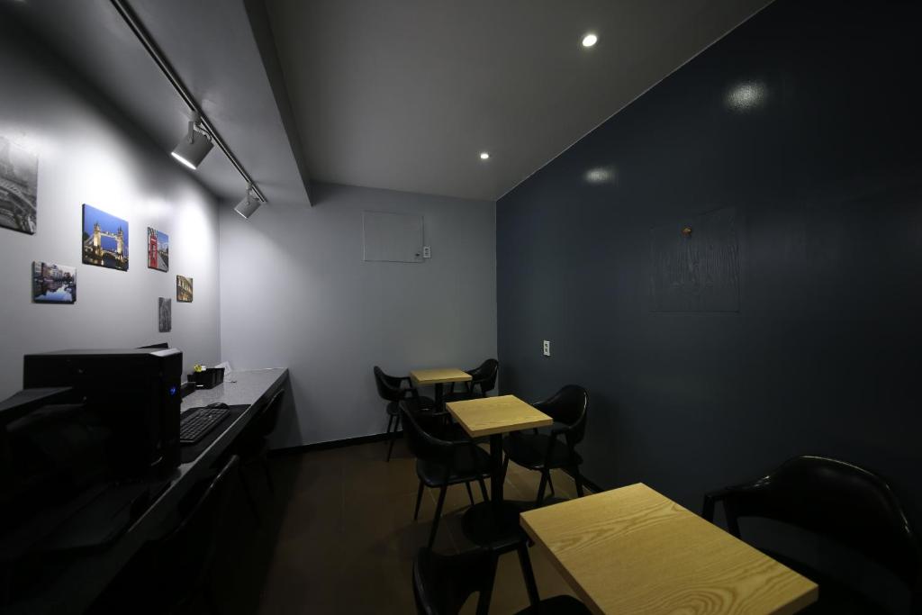 시안 호텔 image