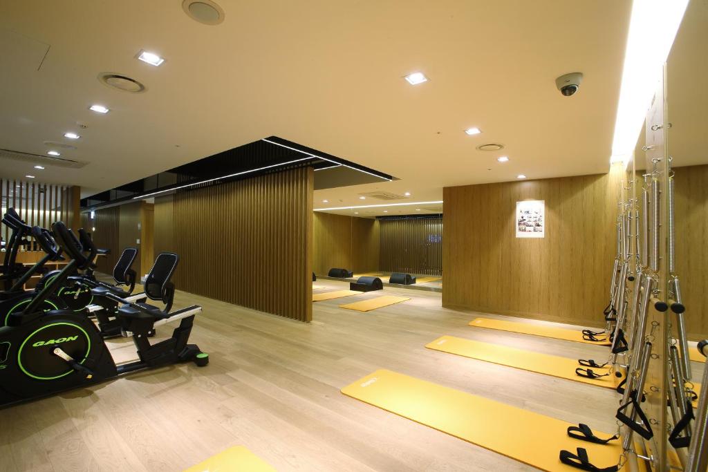 호텔 피제이 명동 image