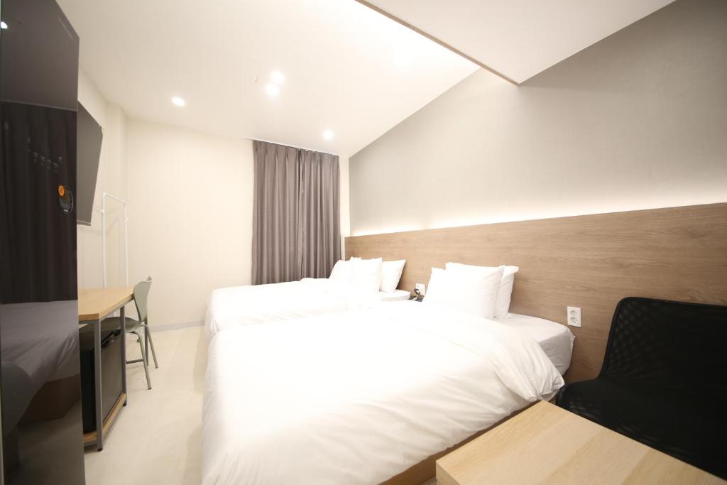 CalmRest Masan image