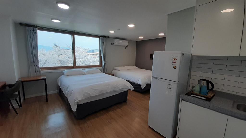 호텔 지리산 햇살 image