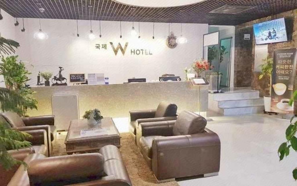 국제 비즈니스 호텔 image