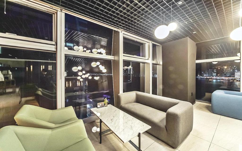 부산 광안리 오션 더 포인트 호텔 image