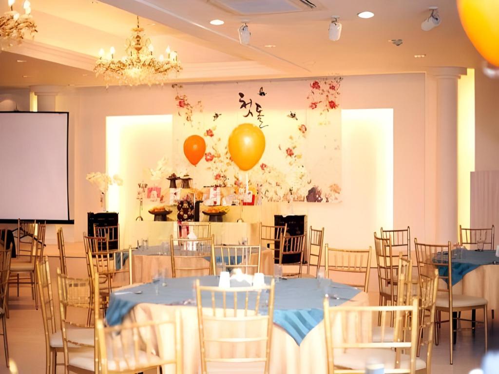 Gimcheon Park Tourist Hotel image