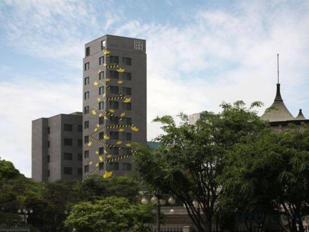 서울 호텔 신신 명동 image