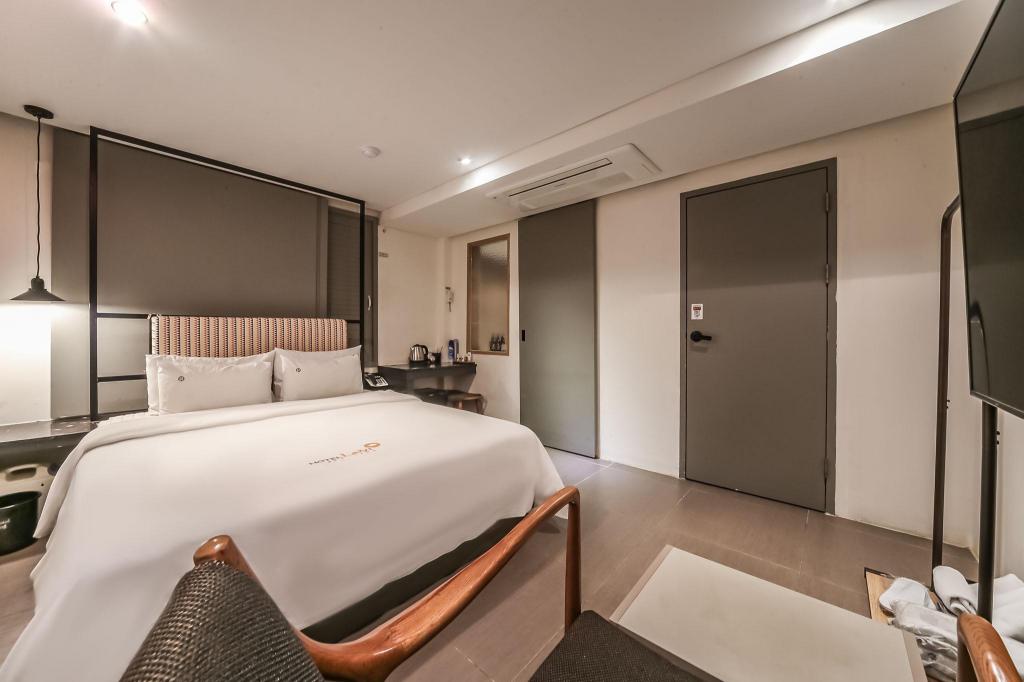 라찌 모텔 센텀점 image