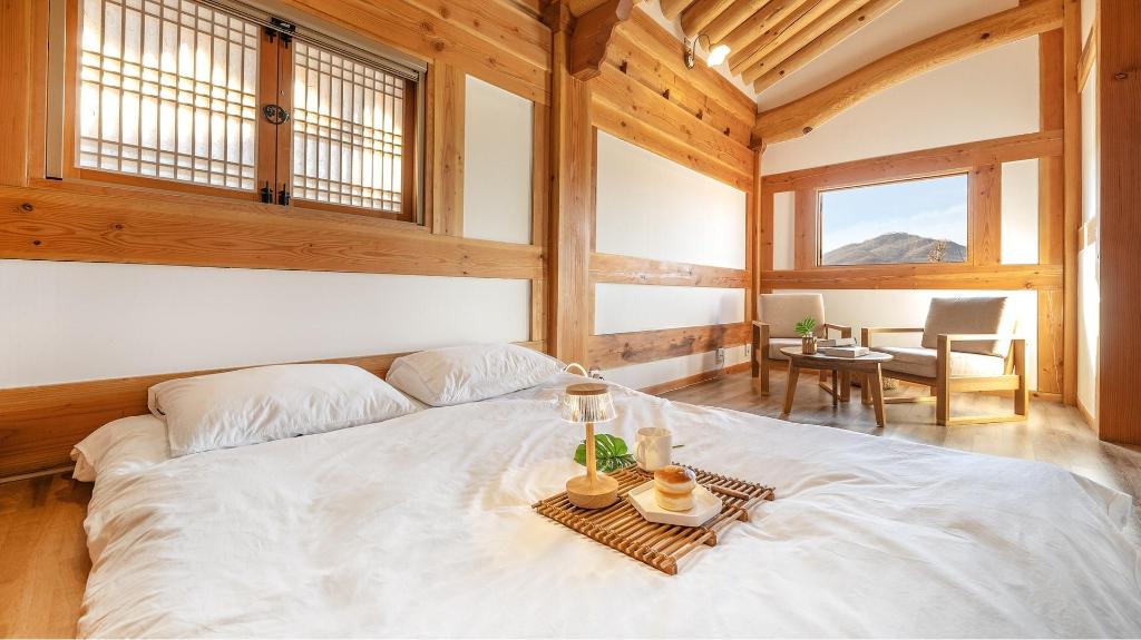 Gyeongju Hanokstay Darak image