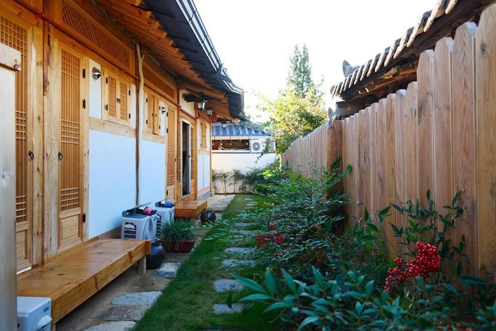 전주 한옥마을 연우당 image