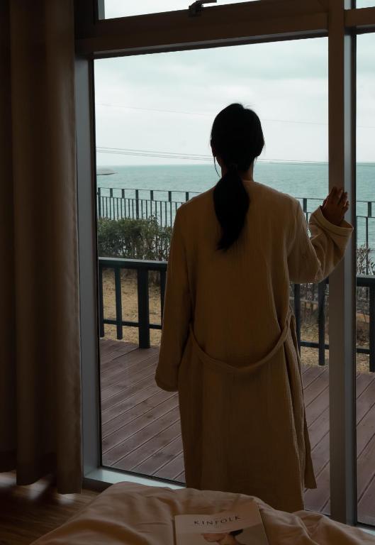 Stay Sea Jeju - 비움의 집 image