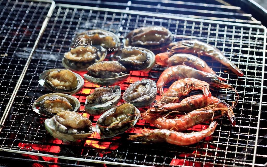 산청 너와나 펜션 image