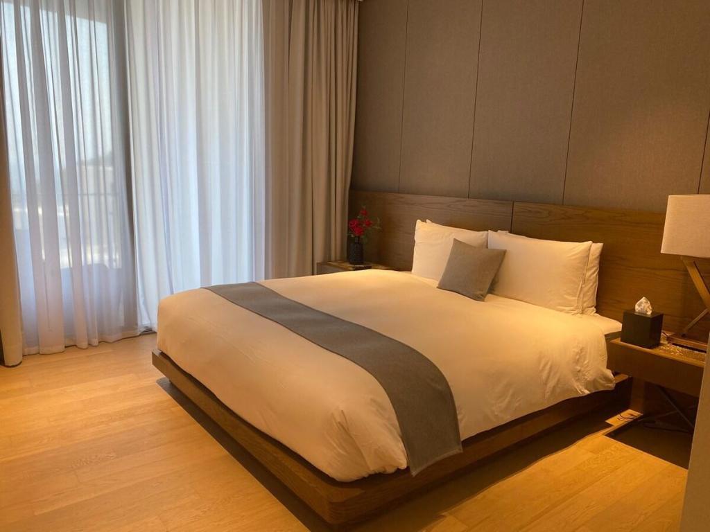 송정리의 프라이빗 하우스 (297m², 침실 4개, 프라이빗 욕실 4개) image