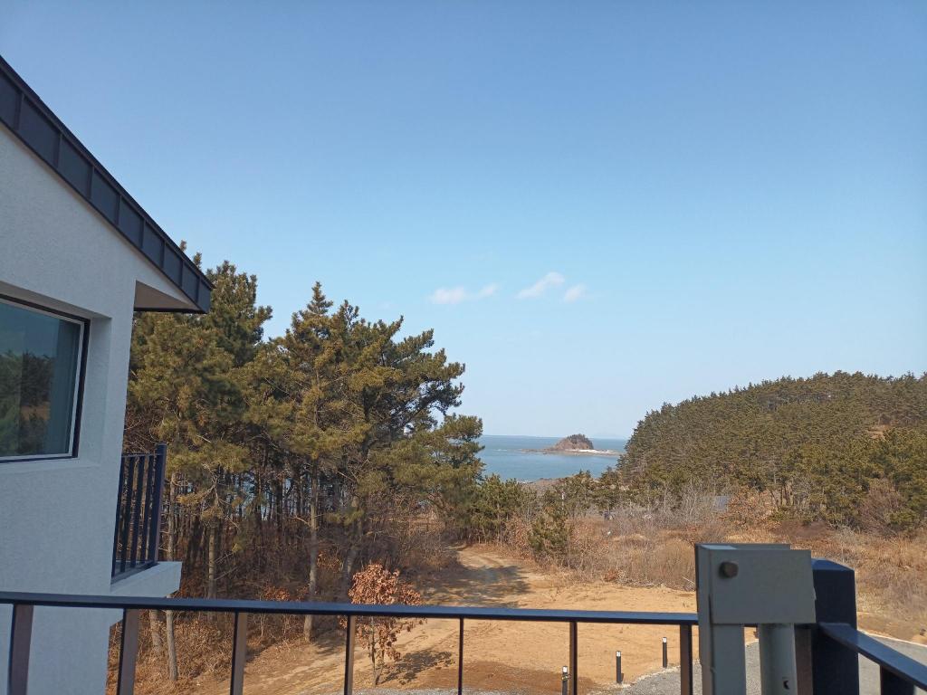 태안 청춘여관 image