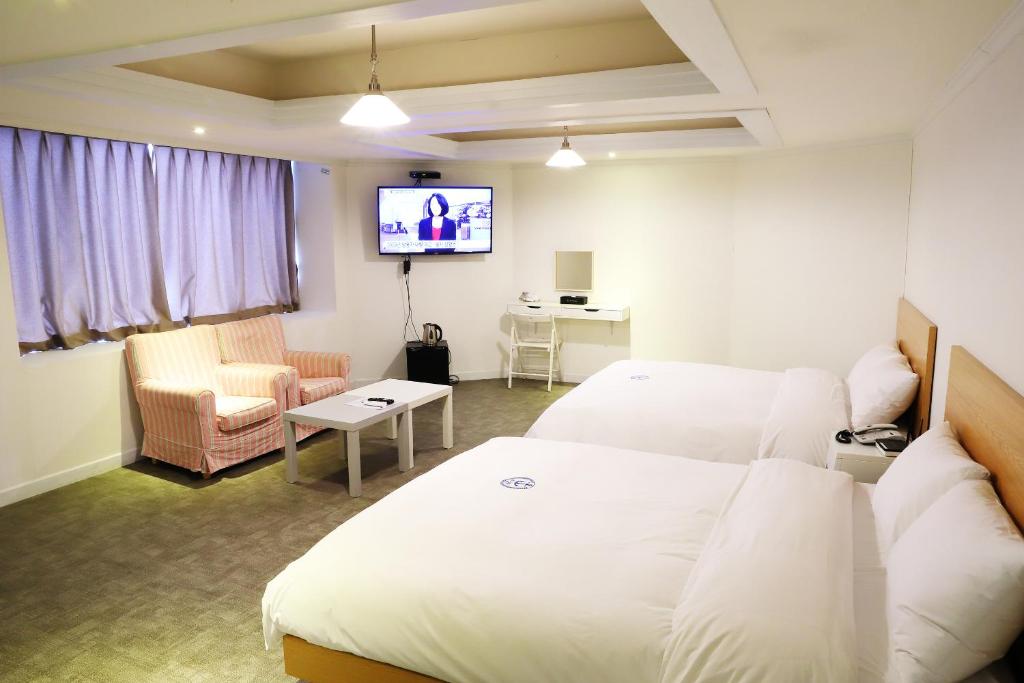 힐사이드 호텔 image