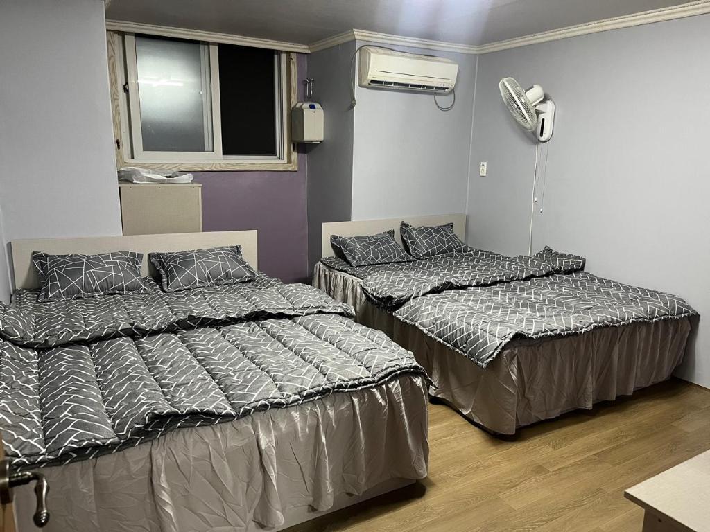 상봉동의 빌라 (26m², 침실 1개, 프라이빗 욕실 1개) image