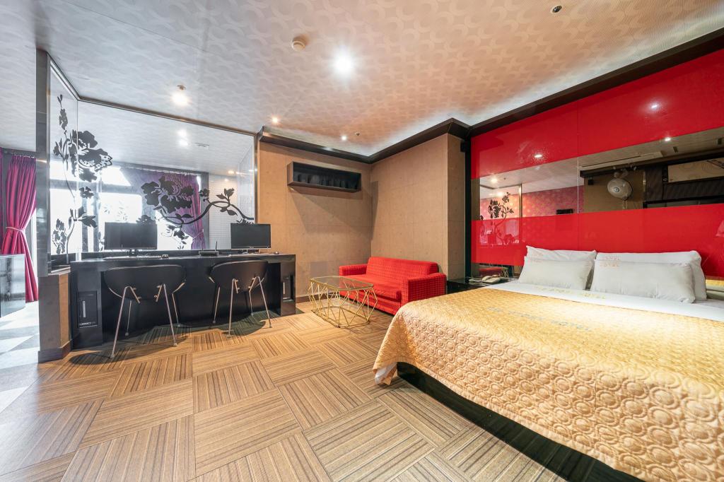 Story Hotel image