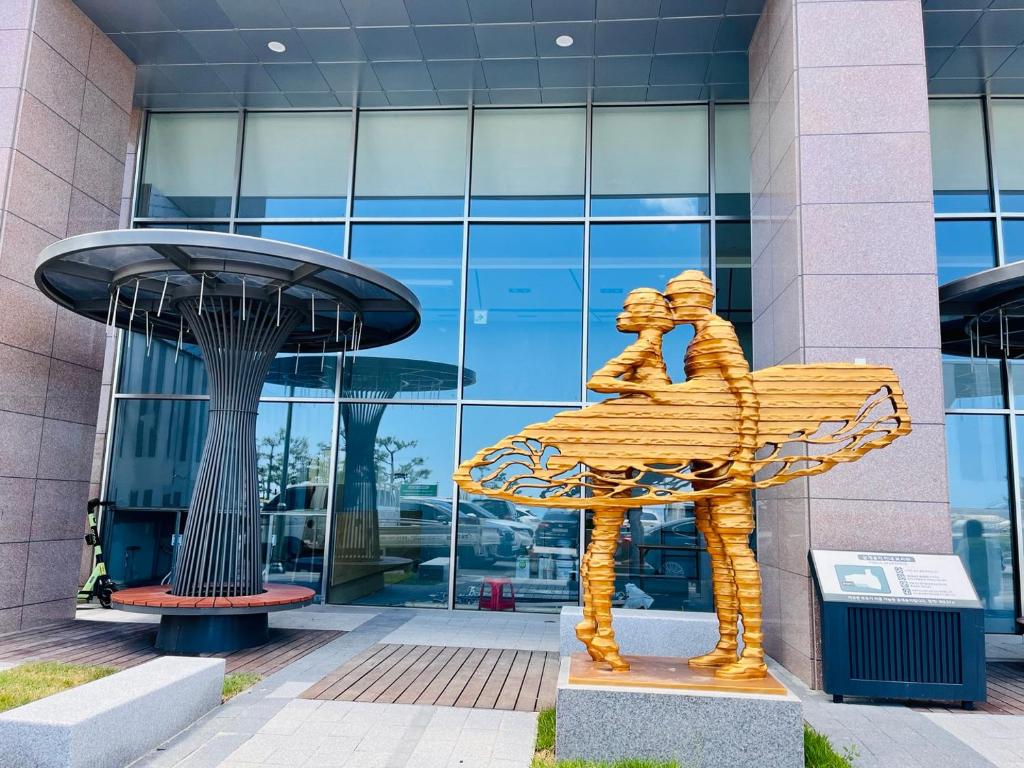 Best Hotels in Yangyang, South Korea – SurfingStay#Free surfboard#Hammock#ocean front19th Review
