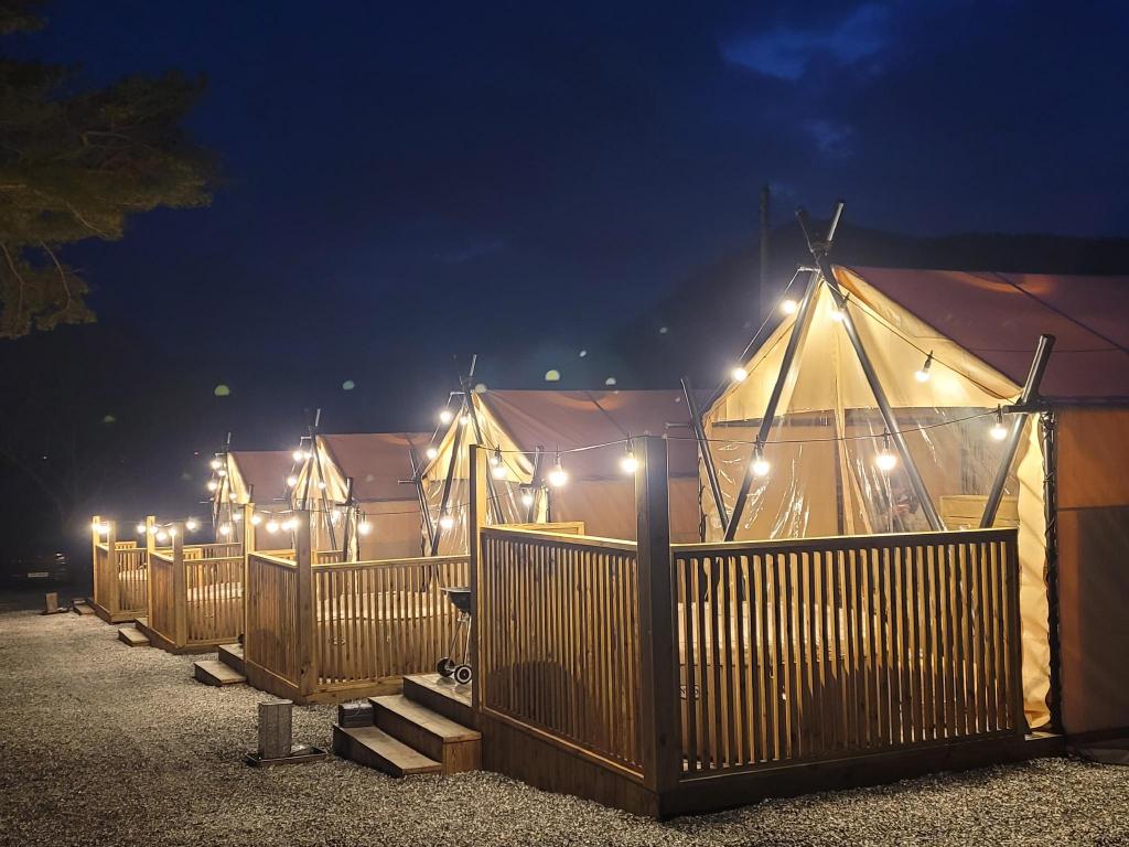Best Glamping in Boeun, South Korea – Ilsanghwa Glamping Review
