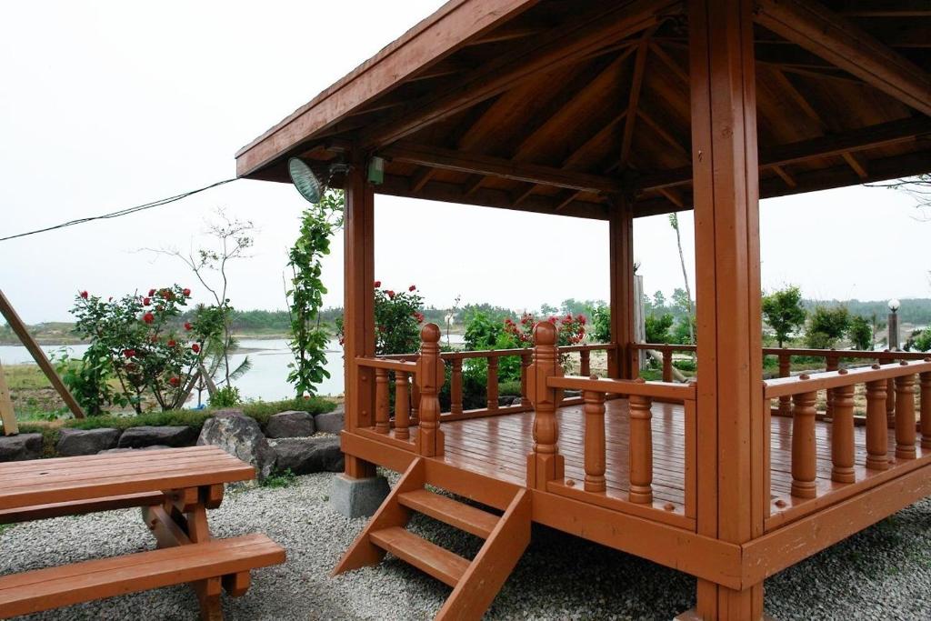 Best Hotels in Buan, South Korea – Haejoeum Pension Review