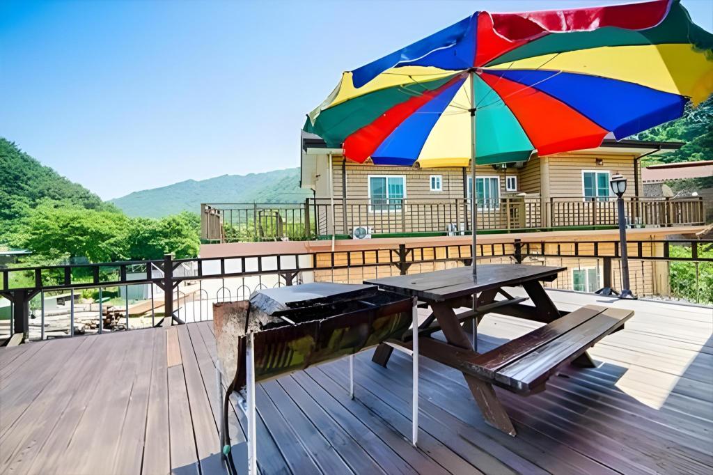 Best Hotels in Namwon, South Korea – Jirisan Daeho Pension Review