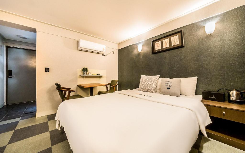 Best Hotels in Suwon, South Korea – 71st Street Motel Review