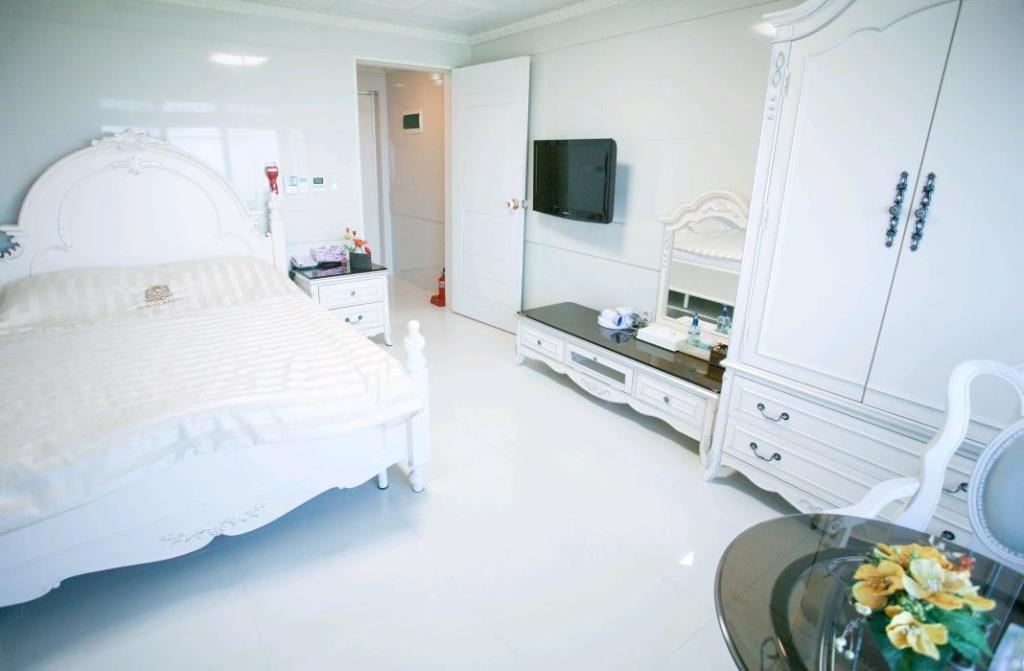 Best Hotels in Donghae, South Korea – Donghae Boyang Oncheon Convention Hotel Review