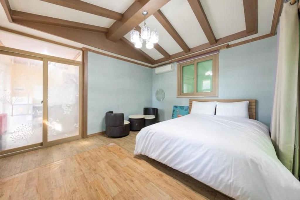 Best Hotels in Gyeongju, South Korea – Chammareun Achim Pension Review