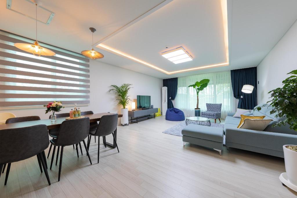 Best Hotels in Sokcho, South Korea – Biroso Review