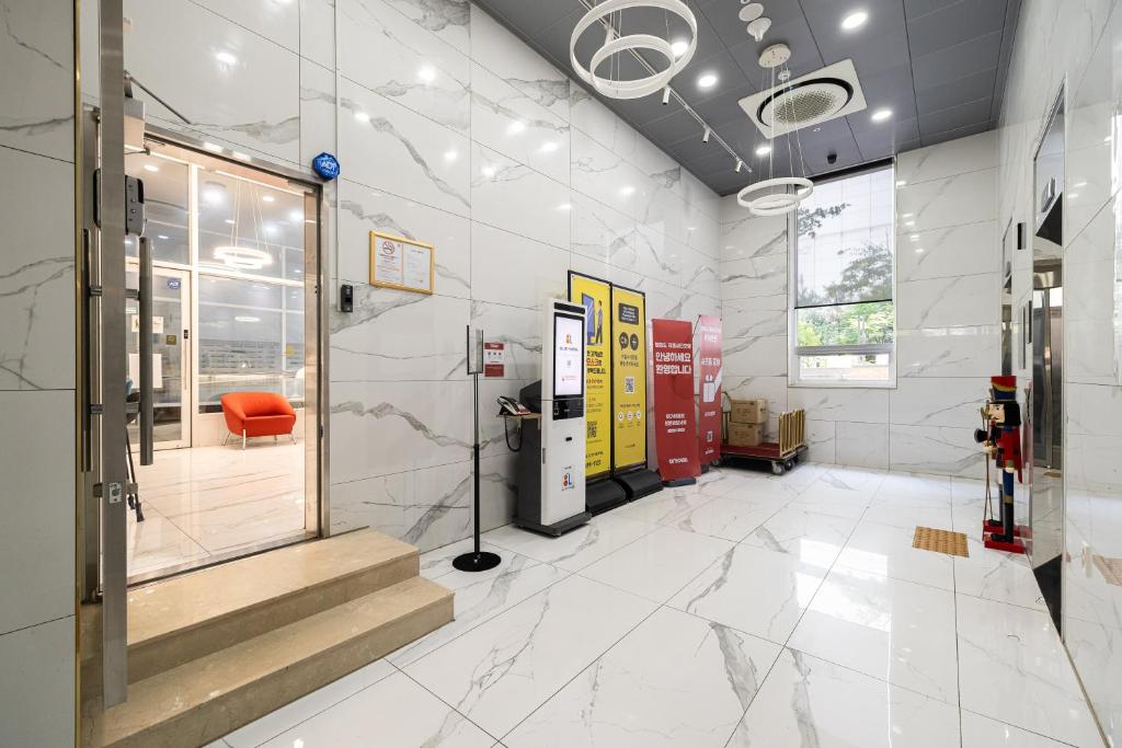 Best Hotels in Incheon, South Korea – GL City Hotel Incheon Airport Review
