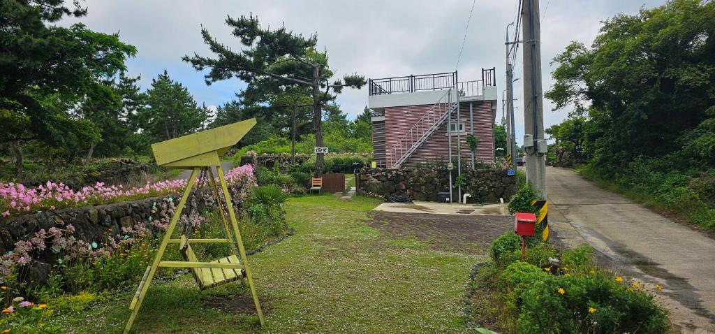 Best Hotels in Jeju, South Korea – Sodamhyang Pension Review