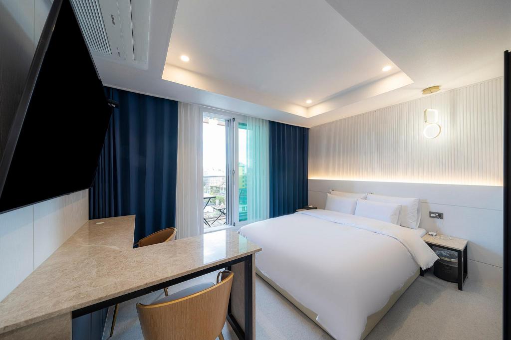 Best Hotels in Jecheon, South Korea – Hound Hotel Jecheon Station Review