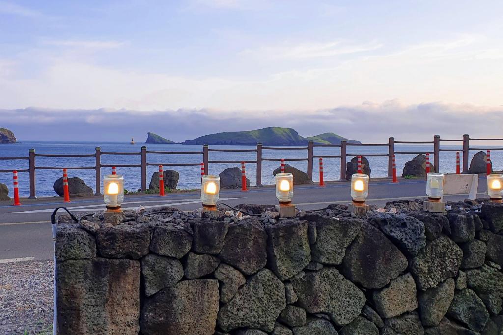 Best Hotels in Jeju, South Korea – Jeju Neulbo’s Afternoon Pension Review