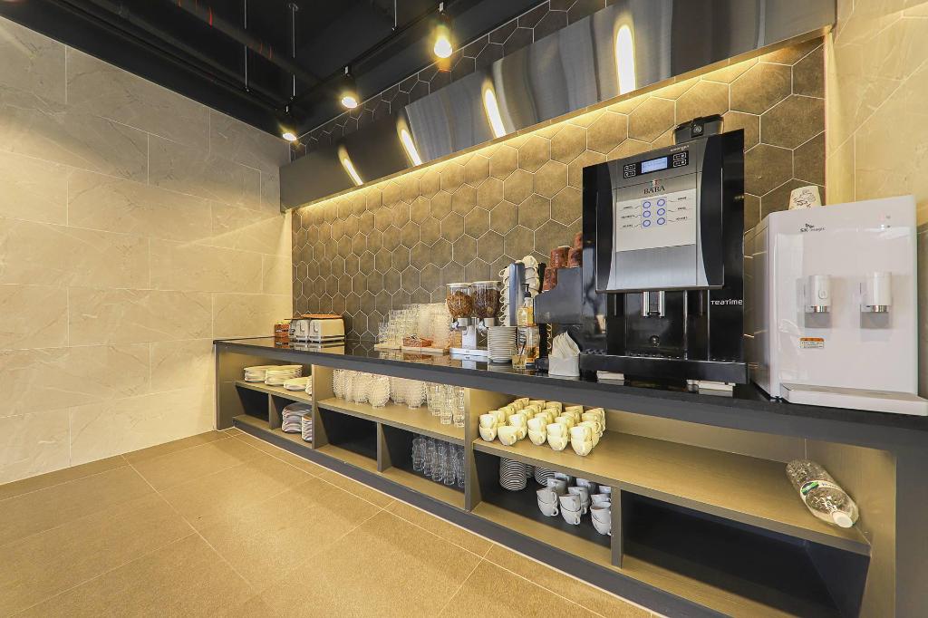 Best Hotels in Mokpo, South Korea – Hotel DeMer Review