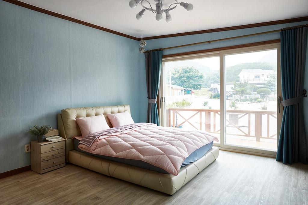 Best Hotels in Yeongwol, South Korea – Donggang Story Yeongwol Review