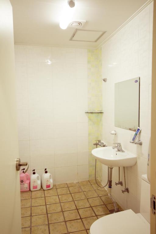 Best Hotels in Jeju, South Korea – Yeha Guesthouse Review