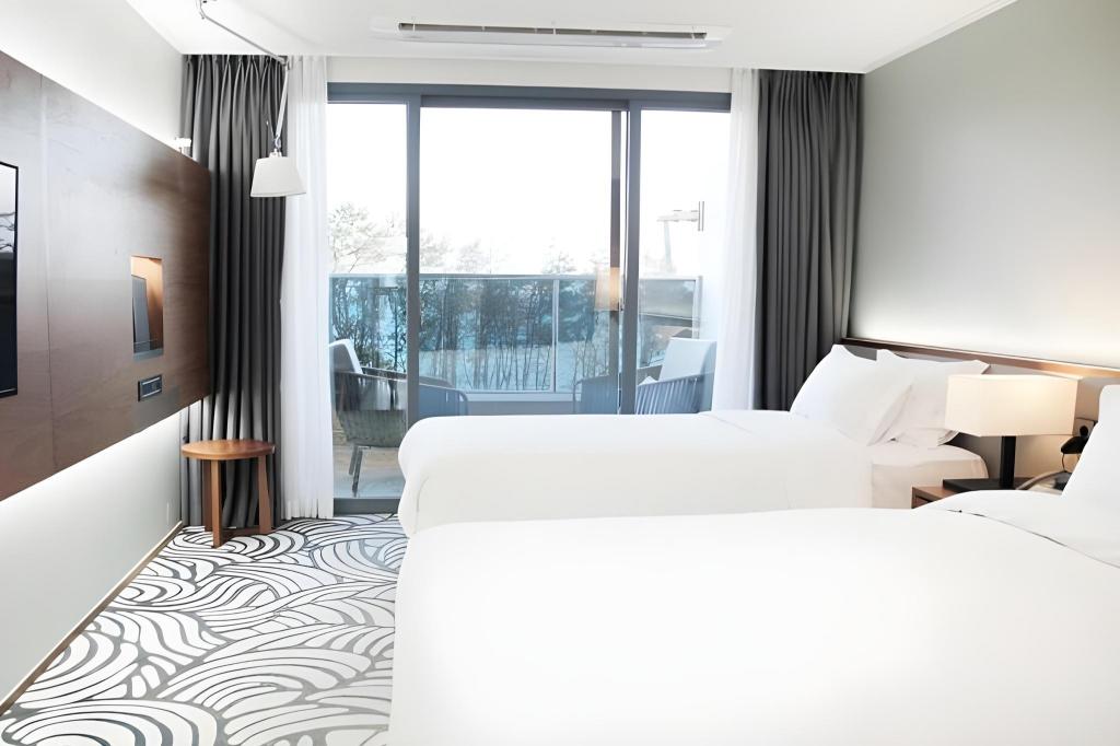 Best Hotels in Gyeongju, South Korea – Best Western Plus Gyeongju Review