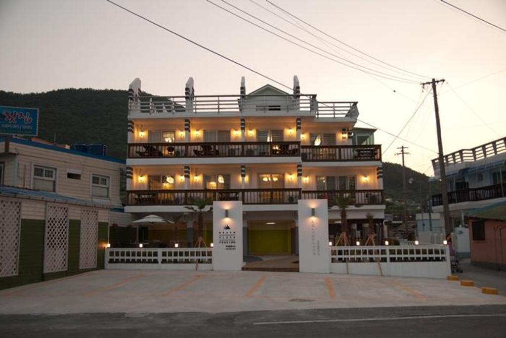 Best Hotels in Namhae, South Korea – Beach Place Pension Review