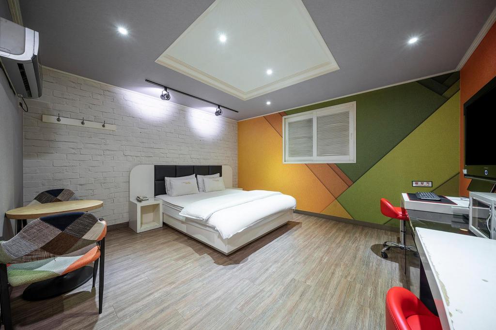 Best Hotels in Gyeongju, South Korea – Bluemore Motel Review