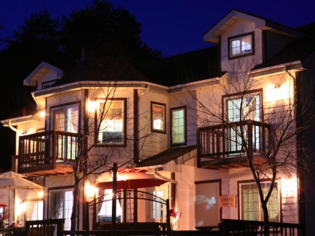 Best Hotels in Pyeongchang, South Korea – Starry Night Pension Review