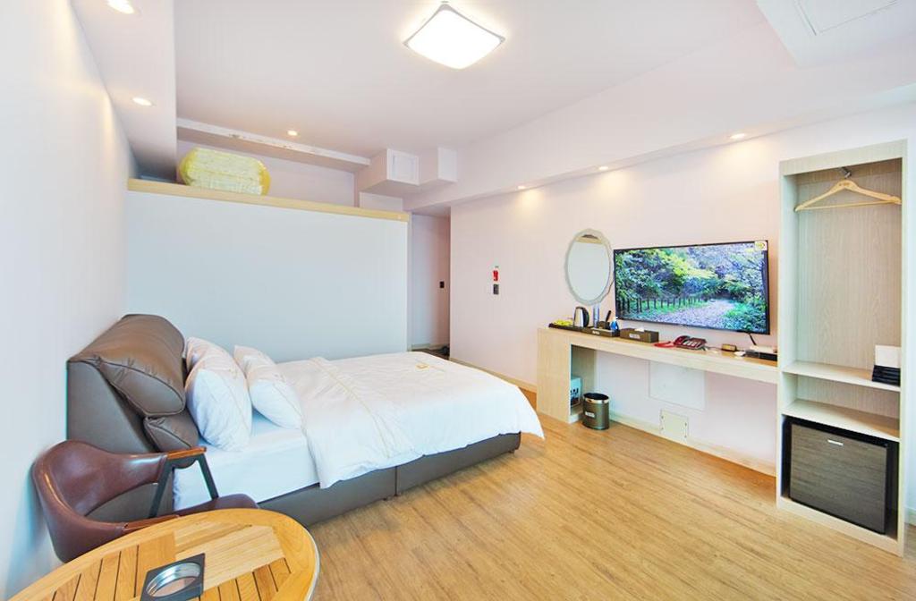 호텔 로하스 image