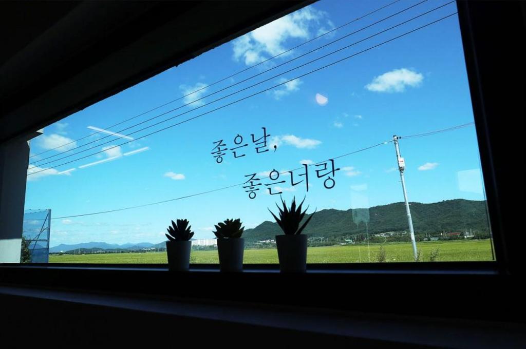 라온 풀빌라 image