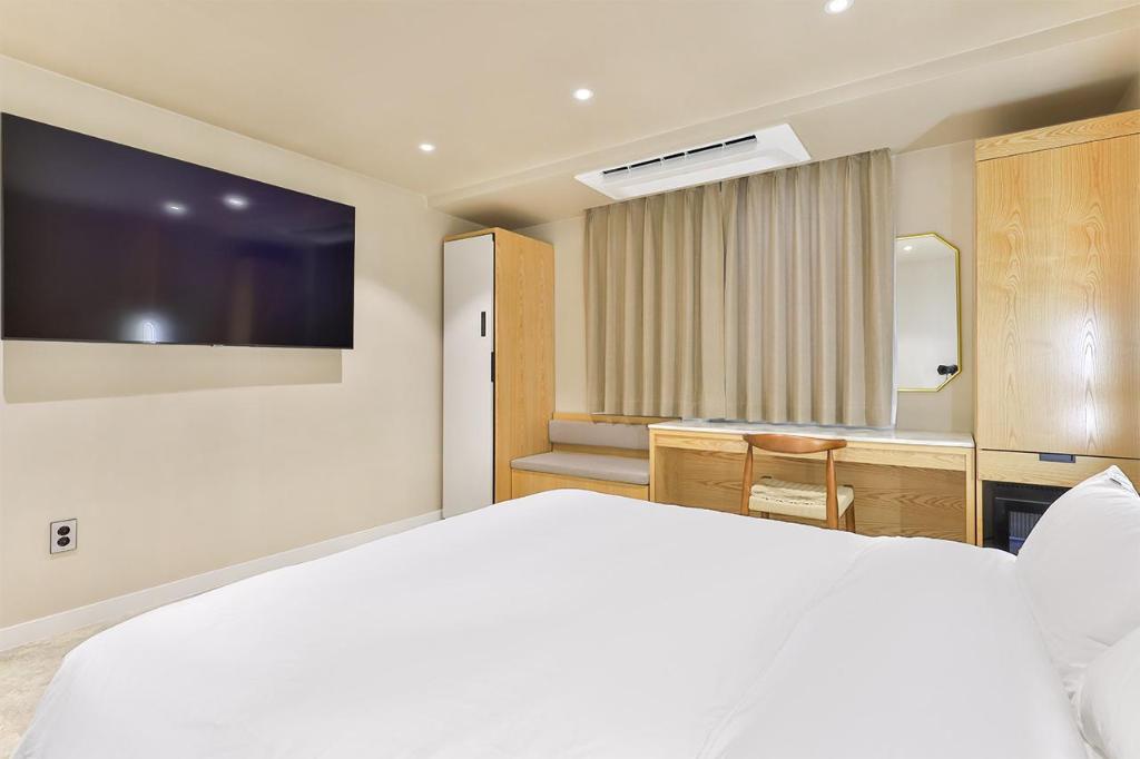 Gridt Hotel & Home image