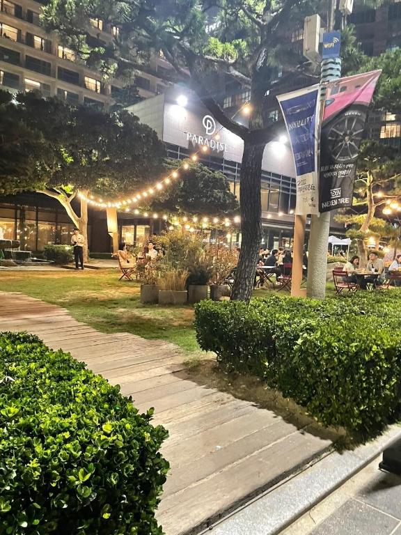해운대구의 아파트먼트 (120m², 침실 1개, 프라이빗 욕실 1개) image