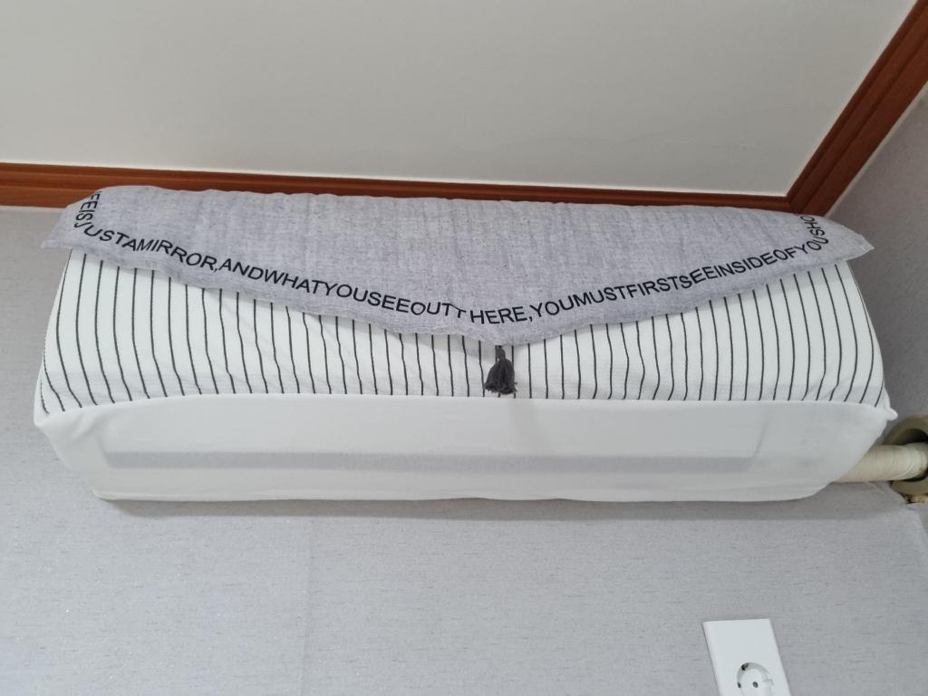 찰리 호텔 image