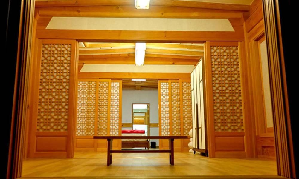 황남관 한옥호텔 image