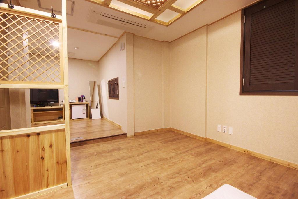 센트럴 호텔 image